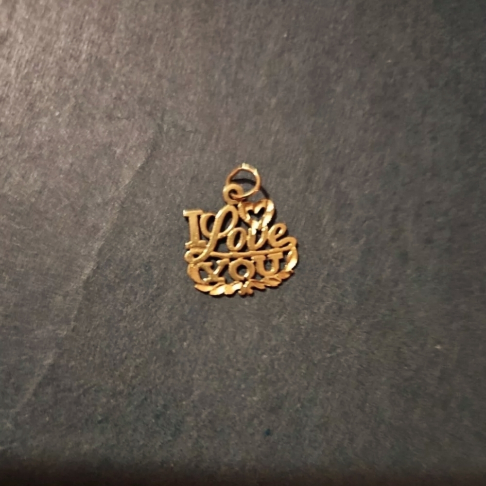 14k pendant